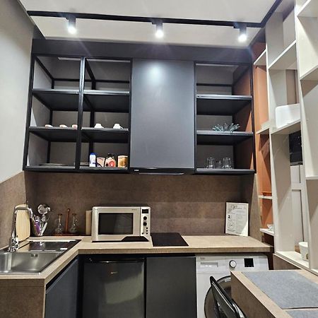Tam Serviced Studio Apartments Next To Blloku Tirana Buitenkant foto