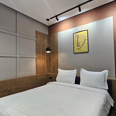 Tam Serviced Studio Apartments Next To Blloku Tirana Buitenkant foto