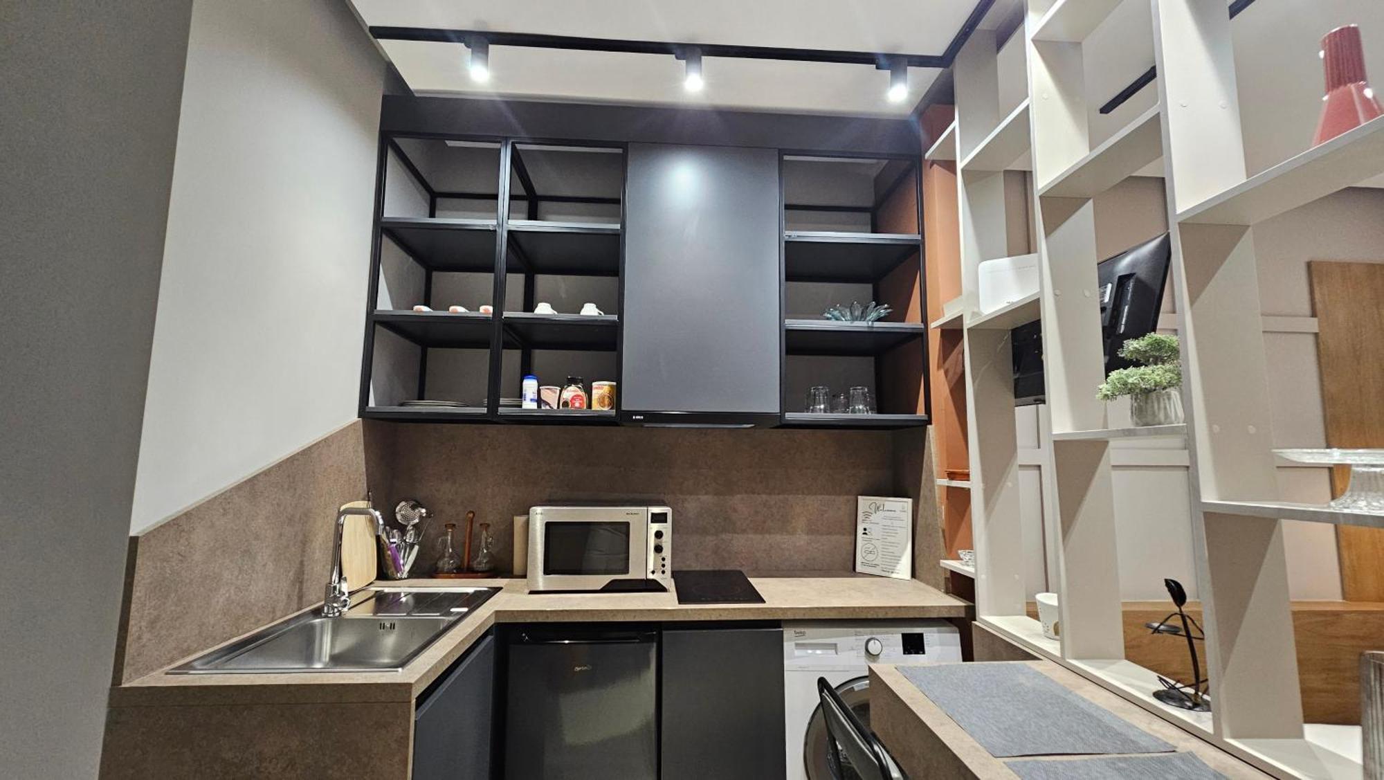 Tam Serviced Studio Apartments Next To Blloku Tirana Buitenkant foto
