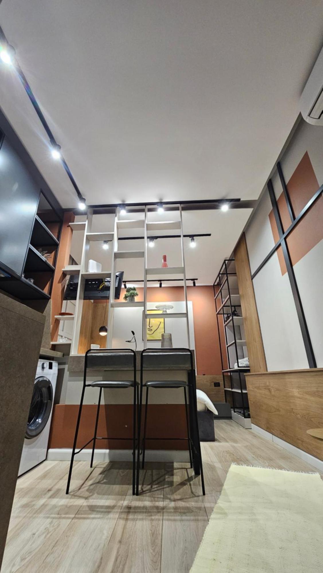Tam Serviced Studio Apartments Next To Blloku Tirana Buitenkant foto