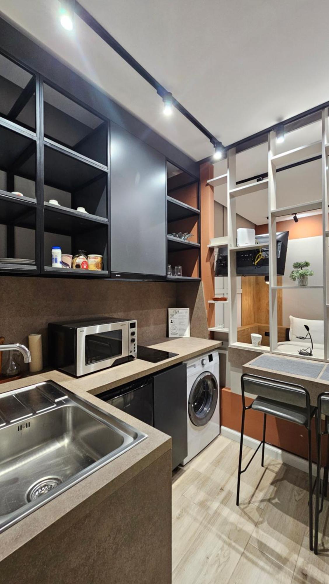 Tam Serviced Studio Apartments Next To Blloku Tirana Buitenkant foto