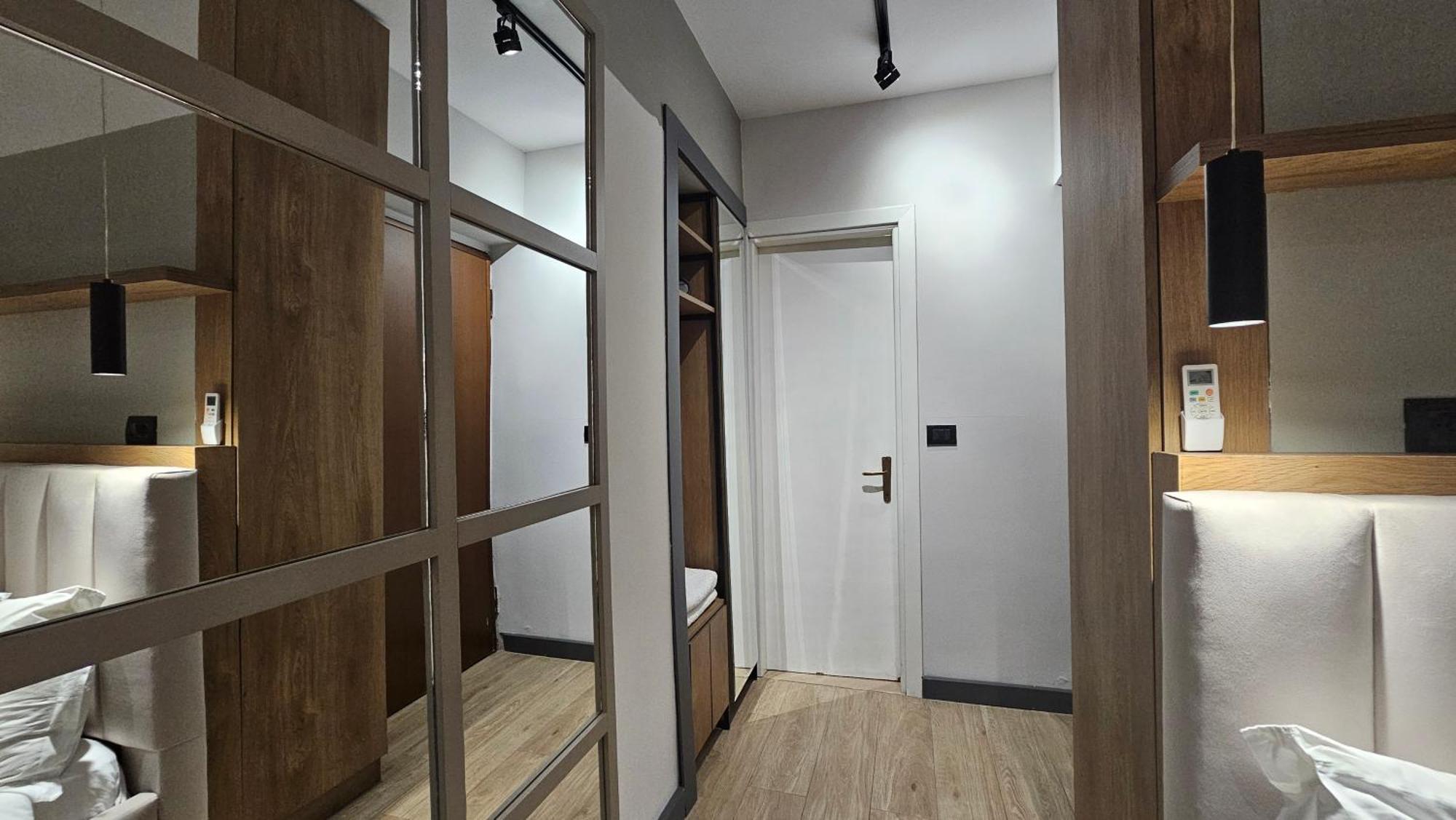 Tam Serviced Studio Apartments Next To Blloku Tirana Buitenkant foto