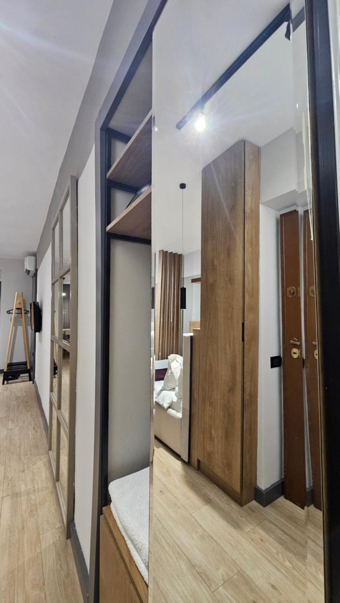 Tam Serviced Studio Apartment Myslym Shyri No2 Tirana Buitenkant foto